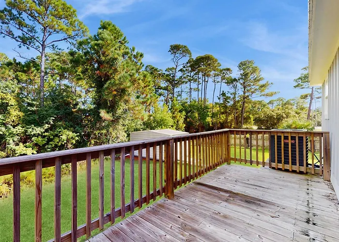 Holiday home Cozy Located Walking Distance To Local Restaurants And Internet Gulf Shores